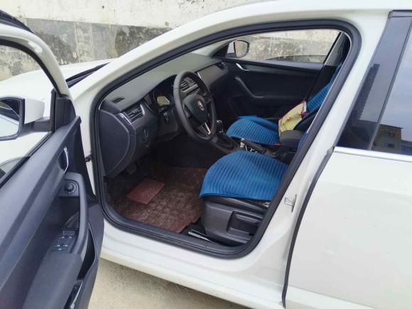 [西安·陕A] 二手斯柯达明锐2017款 经典款 1.6L 自动舒适版