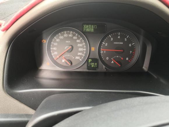 [上海·浙C] 二手沃尔沃沃尔沃S402011款 2.0L 自动智尚版