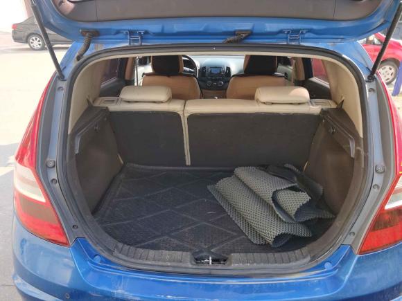 [青岛·鲁B] 二手现代北京现代i302009款 1.6L 自动舒享型