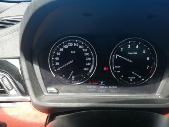 [上海·沪C] 二手宝马宝马X22020款 sDrive25i 领先型M运动套装