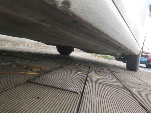 [杭州·浙A] 二手大众桑塔纳2013款 1.6L 手动风尚版