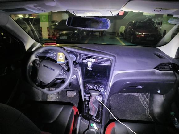 [深圳·湘D] 二手启辰启辰D602018款 1.6L CVT智联精英版