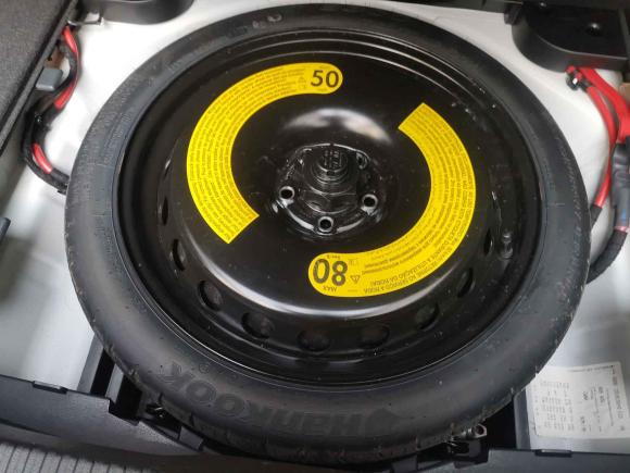 [上海·沪E] 二手奥迪奥迪A4L2017款 Plus 40 TFSI 进取型