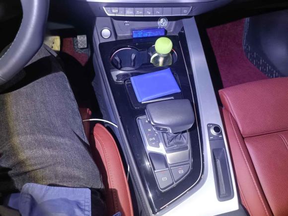 [合肥·皖A] 二手奥迪奥迪A4L2021款 40 TFSI 进享人生版