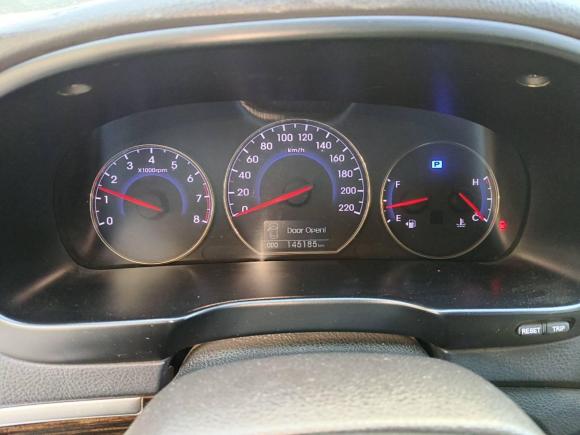 [北京·京P] 二手现代胜达经典2010款 2.4 豪华版 七座四驱