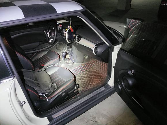 [成都·川A] 二手MINIMINI2011款 1.6L ONE