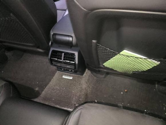 [杭州·浙A] 二手奥迪奥迪Q32022款 35 TFSI 时尚动感型