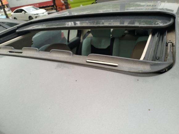 [深圳·粤B] 二手斯柯达昕锐2013款 1.6L 自动智选型