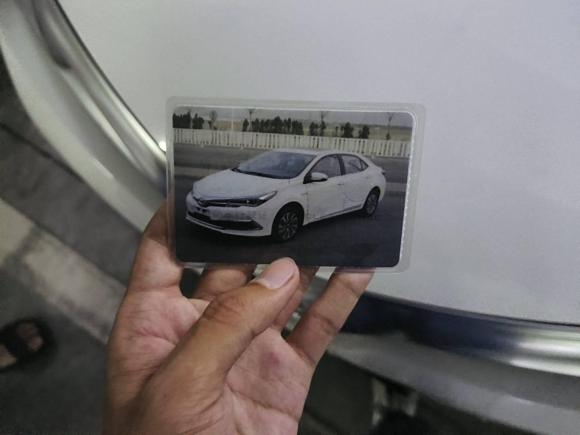 [宁波·浙B] 二手丰田卡罗拉2016款 双擎 1.8L E-CVT精英版