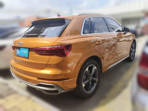 [广州·粤A] 二手奥迪奥迪Q32019款 35 TFSI 时尚动感型