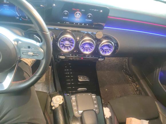 [西安·陕U] 二手奔驰奔驰CLA2020款 CLA 200