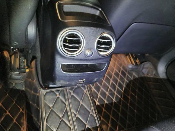 [深圳·粤B] 二手奔驰奔驰GLC2020款 GLC 260 L 4MATIC 动感型