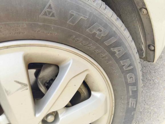 [济南·鲁A] 二手起亚起亚K22015款 两厢 1.4L AT GLS炫酷版