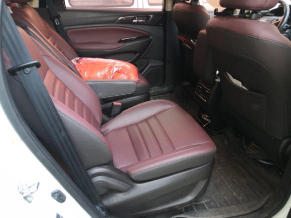 [南昌·赣A] 二手长安凌轩2017款 1.6L 手动幸福型