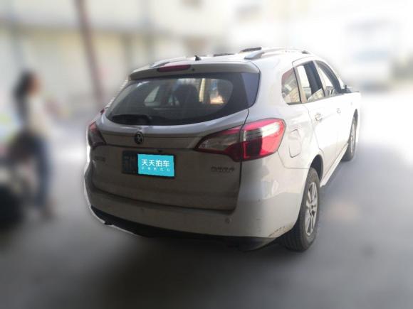 [上海·苏M] 二手启辰启辰T702015款 2.0L 手动睿趣版