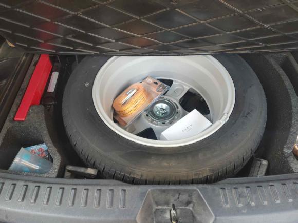 [济南·鲁A] 二手奔腾奔腾X802013款 2.0L 手动豪华型