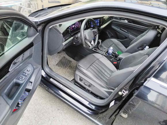 [上海·沪A] 二手大众帕萨特新能源2022款 430PHEV 混动精英版