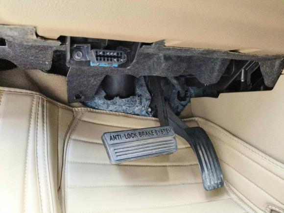 [南通·鲁A] 二手别克别克GL82014款 2.4L 经典版