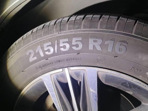 [成都·川A] 二手标致标致3082016款 1.6L 手动时尚版