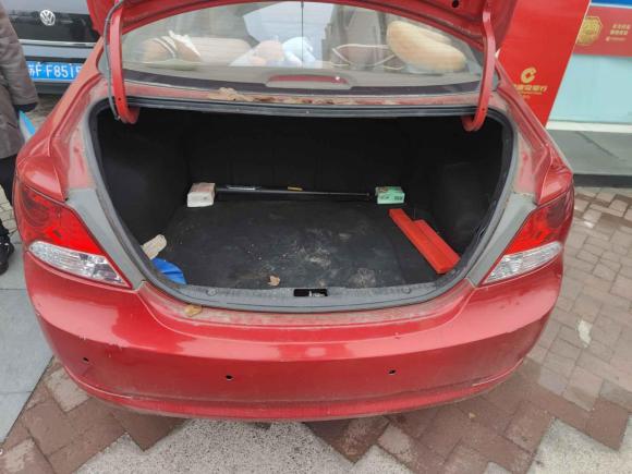 [南通·苏A] 二手现代瑞纳2010款 三厢 1.4L 自动舒适型GS