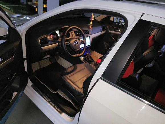 [西安·陕A] 二手大众朗行2015款 1.6L 自动舒适版