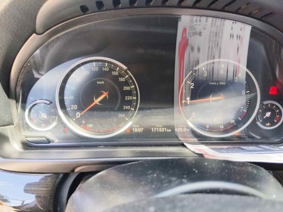 [青岛·鲁U] 二手宝马宝马5系2017款 525Li 豪华设计套装