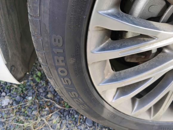 [杭州·浙E] 二手奔腾奔腾B702022款 第三代 1.5T 自动乐享型