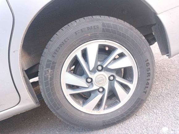 [苏州·苏E] 二手日产日产NV2002016款 改款 1.6L CVT尊享型