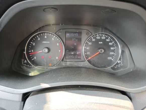 [无锡·苏B] 二手一汽森雅R72017款 1.6L 手动豪华型