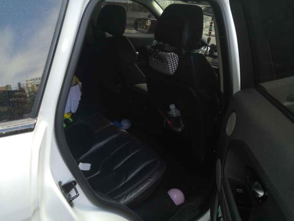 [深圳·粤D] 二手路虎揽胜极光2013款 2.0T 5门耀动版