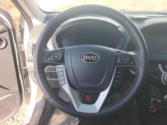 [青岛·鲁B] 二手比亚迪秦新能源2015款 1.5T 双冠旗舰Plus版
