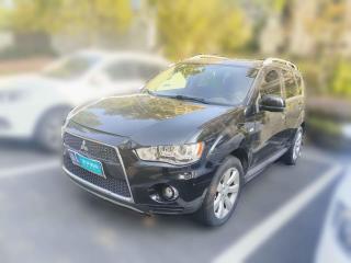 三菱欧蓝德2010款 劲界 2.4 时尚版