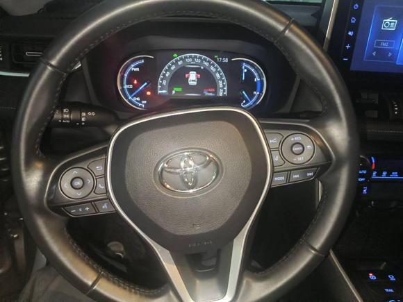 [上海·沪C] 二手丰田RAV4荣放2020款 双擎 2.5L E-CVT四驱精英PLUS版