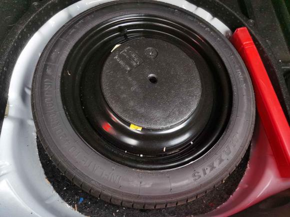 [无锡·苏B] 二手福特福克斯2012款 两厢 2.0L 自动豪华运动型