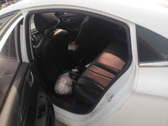 [金华·浙G] 二手荣威荣威i52019款 1.5L 手动4G互联领豪旗舰版