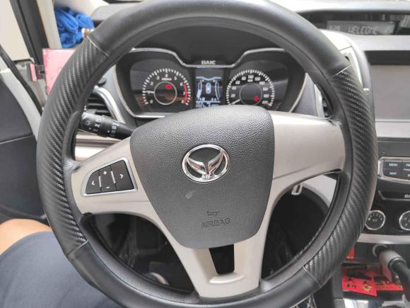 [深圳·粤P] 二手北汽幻速北汽幻速H32015款 1.5L 手动豪华型