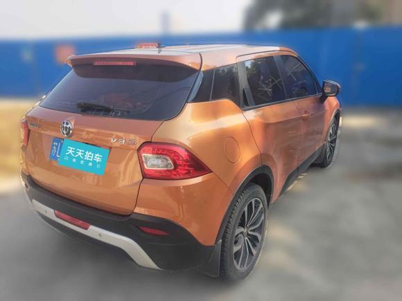 [南京·苏L] 二手中华中华V32015款 1.5T 自动精英型