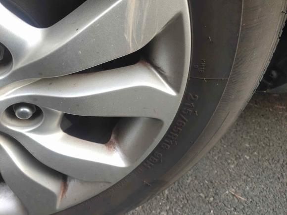 [苏州·苏E] 二手起亚狮跑2013款 2.0L 自动两驱版GL