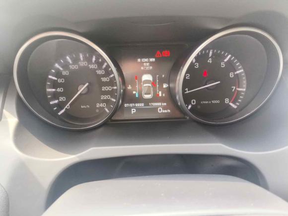 [深圳·粤B] 二手路虎揽胜极光2014款 2.0T 5门耀动版