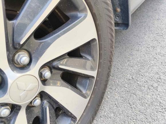 [上海·湘K] 二手三菱劲炫ASX2018款 1.6L 手动两驱时尚版