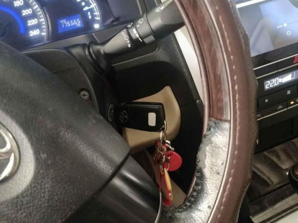 [深圳·粤S] 二手丰田凯美瑞2015款 2.0G 领先版