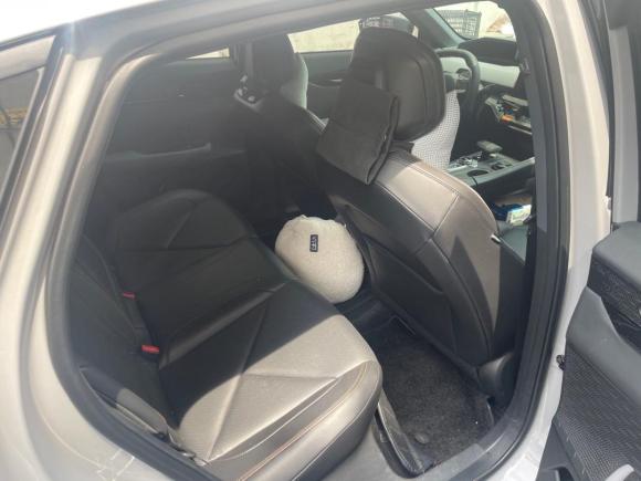 [合肥·皖A] 二手长安长安UNI-V2022款 1.5T 尊贵型