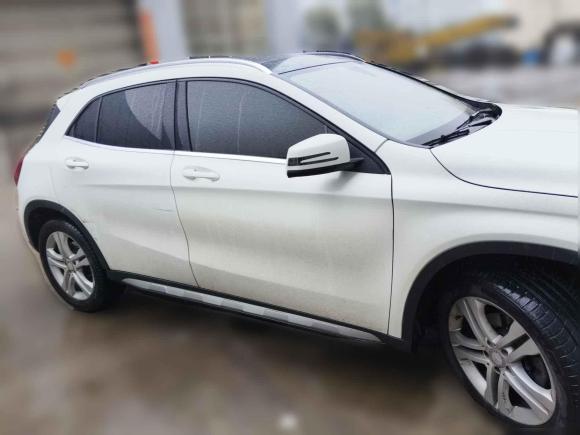 [无锡·苏B] 二手奔驰奔驰GLA2015款 GLA 200 动感型