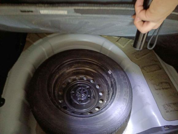 [无锡·苏B] 二手起亚起亚K32013款 1.6L 自动GL