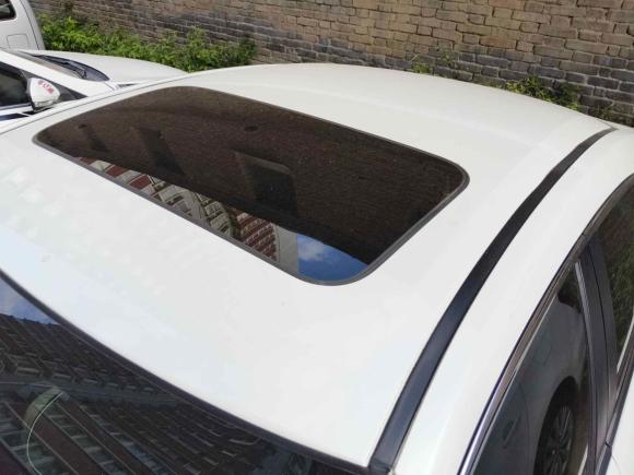 [西安·陕U] 二手本田思域2016款 220TURBO CVT豪华版