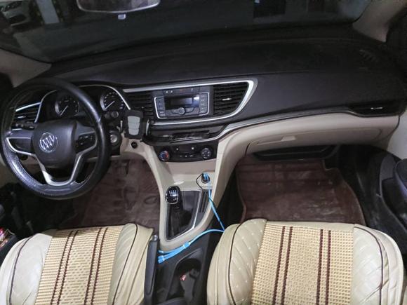 [济南·鲁A] 二手别克英朗2018款 15T 手动精英型 国V