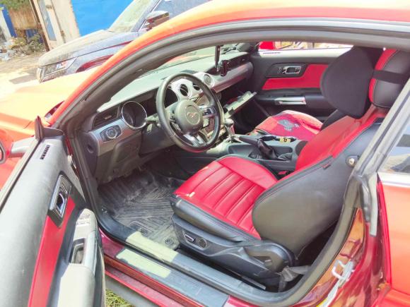 [上海·苏U] 二手福特Mustang2015款 2.3T 性能版