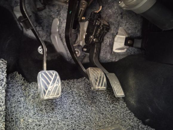 [杭州·湘M] 二手北汽幻速北汽幻速S32016款 S3L 1.5L 手动尊贵型