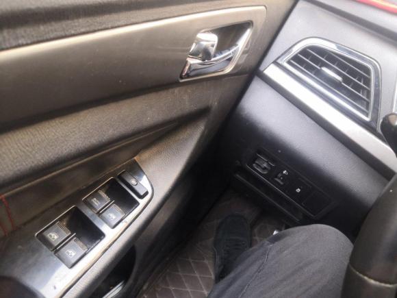 [成都·川Z] 二手长安凯程欧尚2016款 1.5L 手动豪华型7座