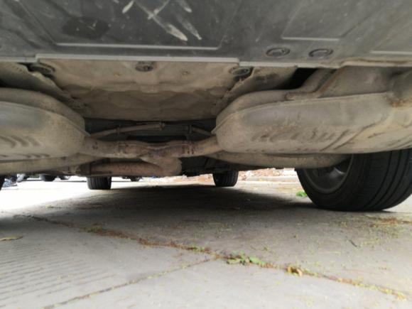 [上海·赣A] 二手别克君越2010款 2.4L豪华版